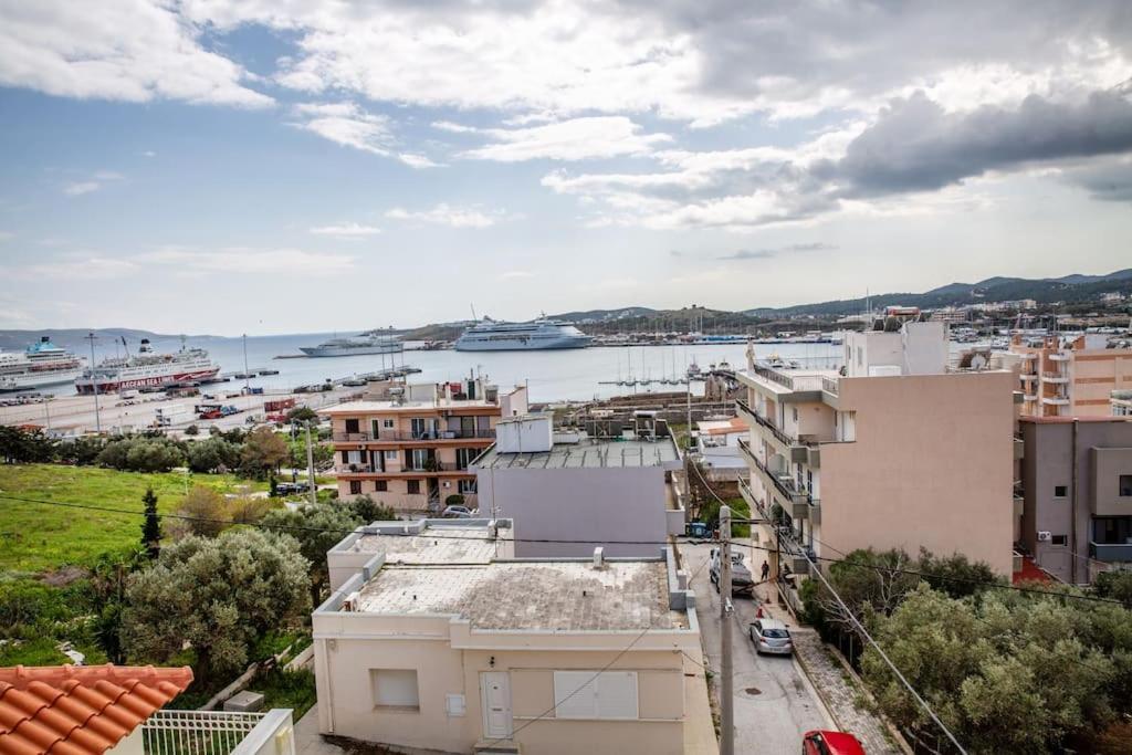 Seafront Central Apt In Lavrio Apartment Exterior photo